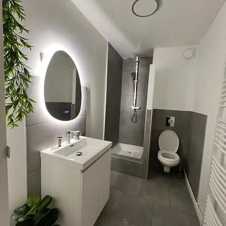 L Echappee Verte Lägenhet *